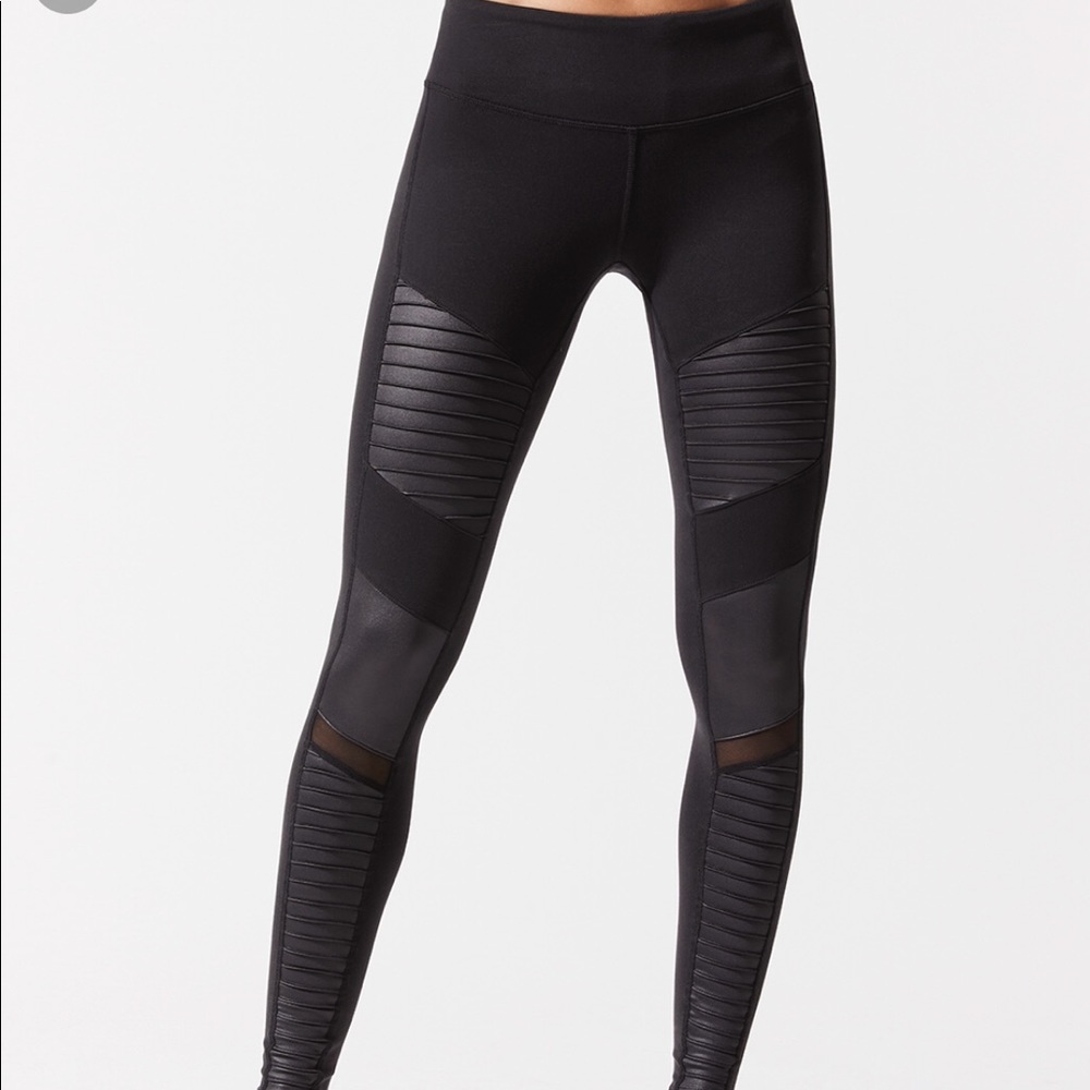 Alo Yoga Moto Leggings